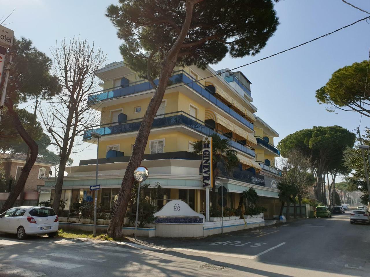 Hotel Ginevra Riccione Exterior foto